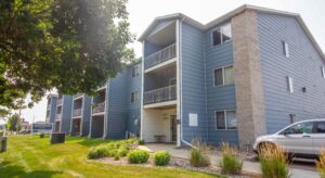 Bentwood Manor Apartments - Sioux Falls, SD